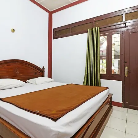 Borneo Hostel